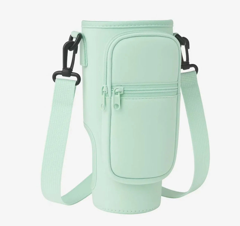 Bolsa Porta Garrafa de Água com Alça Ajustável Impermeável ou KIT com Bolsa+Copo Térmico 890ml